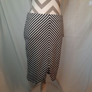 Cute Fashion Skirt! Size: M